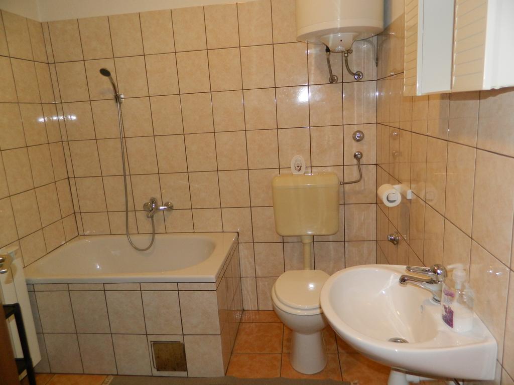 Vacation Home Kuca Za Odmor Krasno Polje Quarto foto